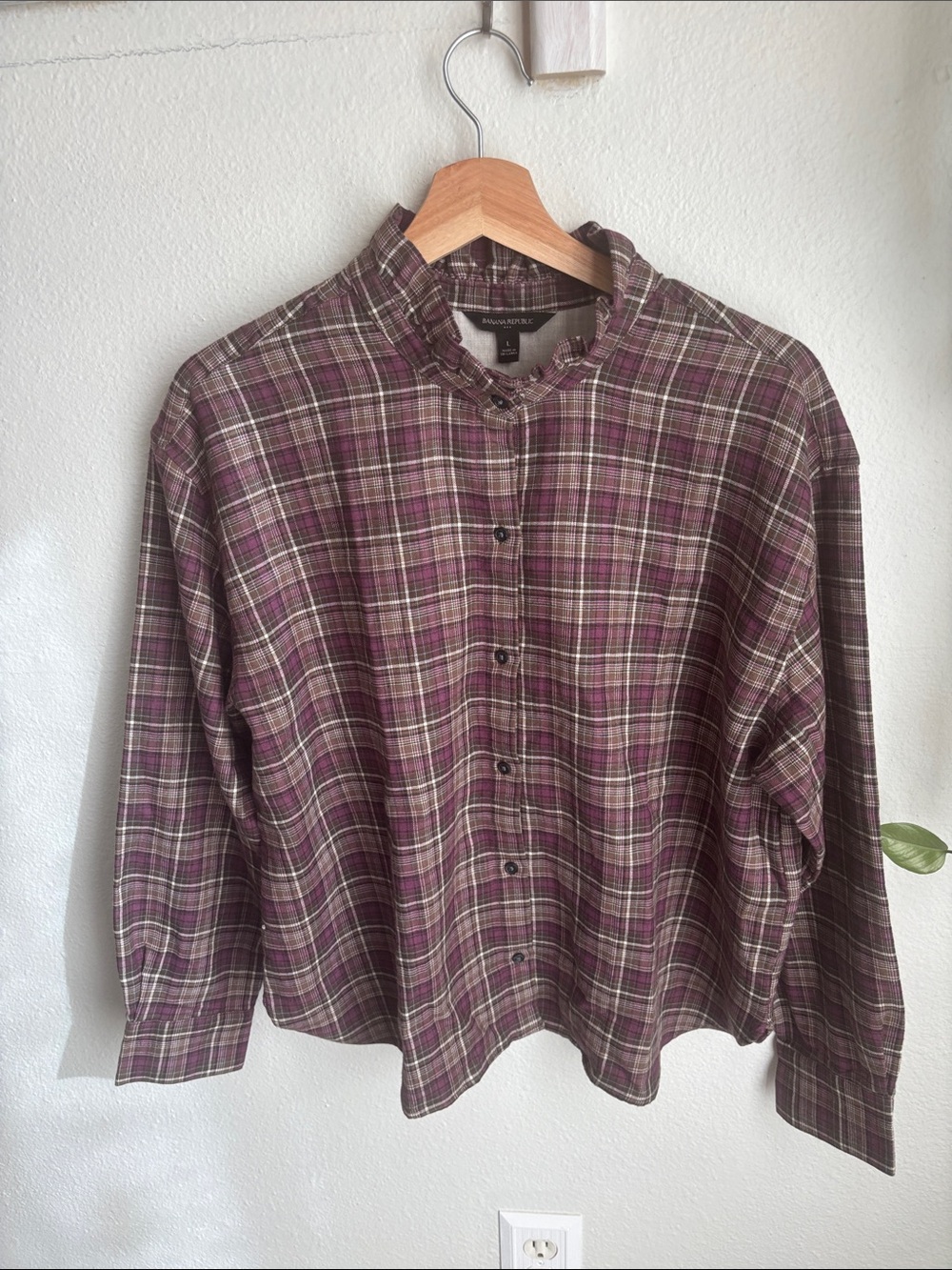 BANANA REPUBLIC Womens Flannel Shirt Sugar Plum Feminine Ruffle Trim Medium - Picture 4 of 11